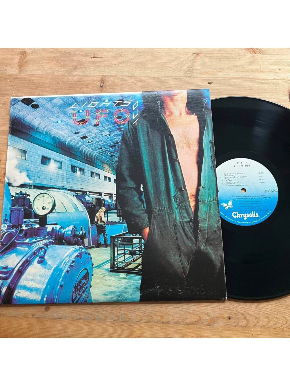 UFO - Lights Out 33rpm VG+ VR26